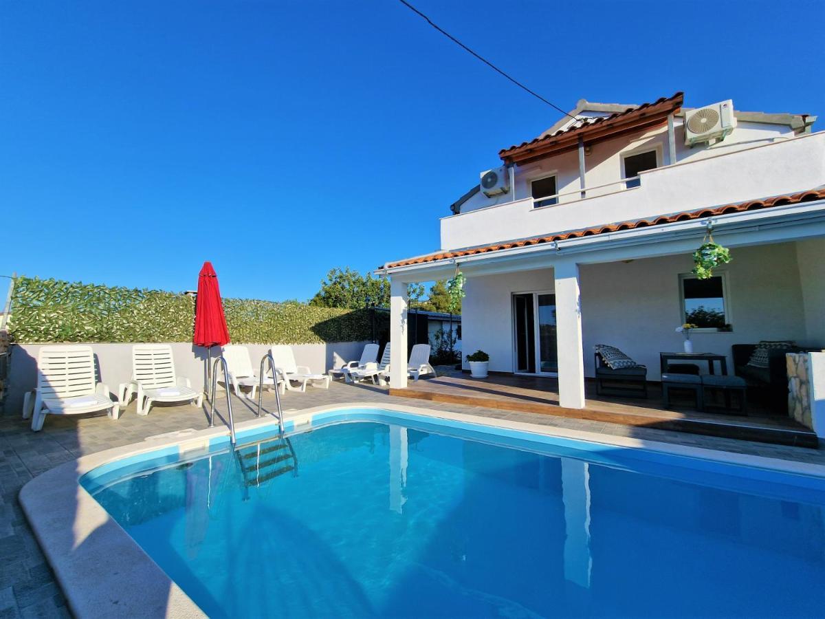 Anas Lagoon Holiday House With Pool At Azure Beach Mali Drvenik Exteriör bild